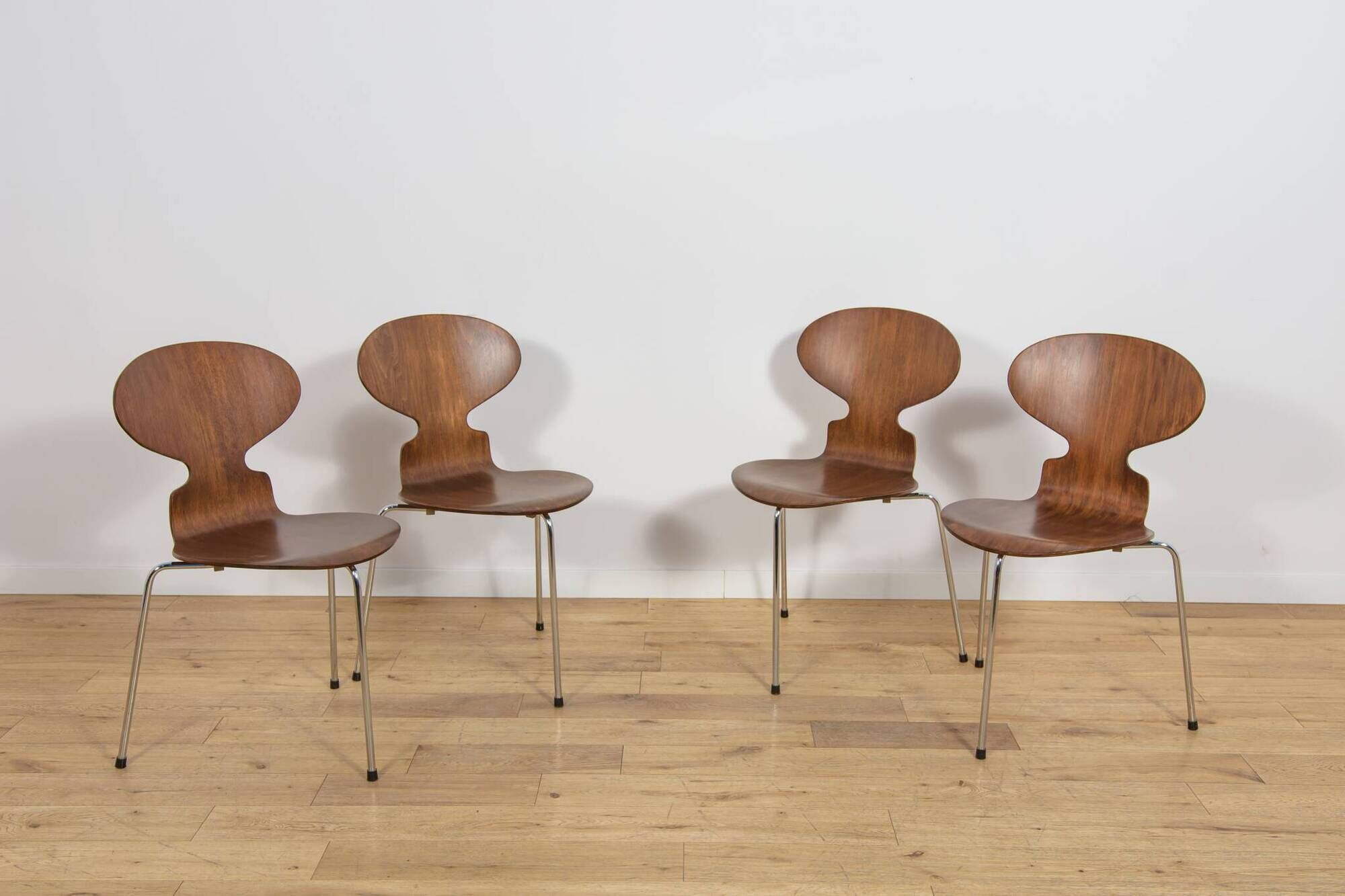 Mid-Century Model 3101 Ant Dining Chairs by Arne Jacobsen for Fritz Hansen, Denmark, 1970s, Set of 4