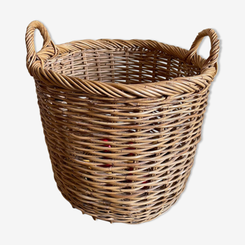 Wicker basket