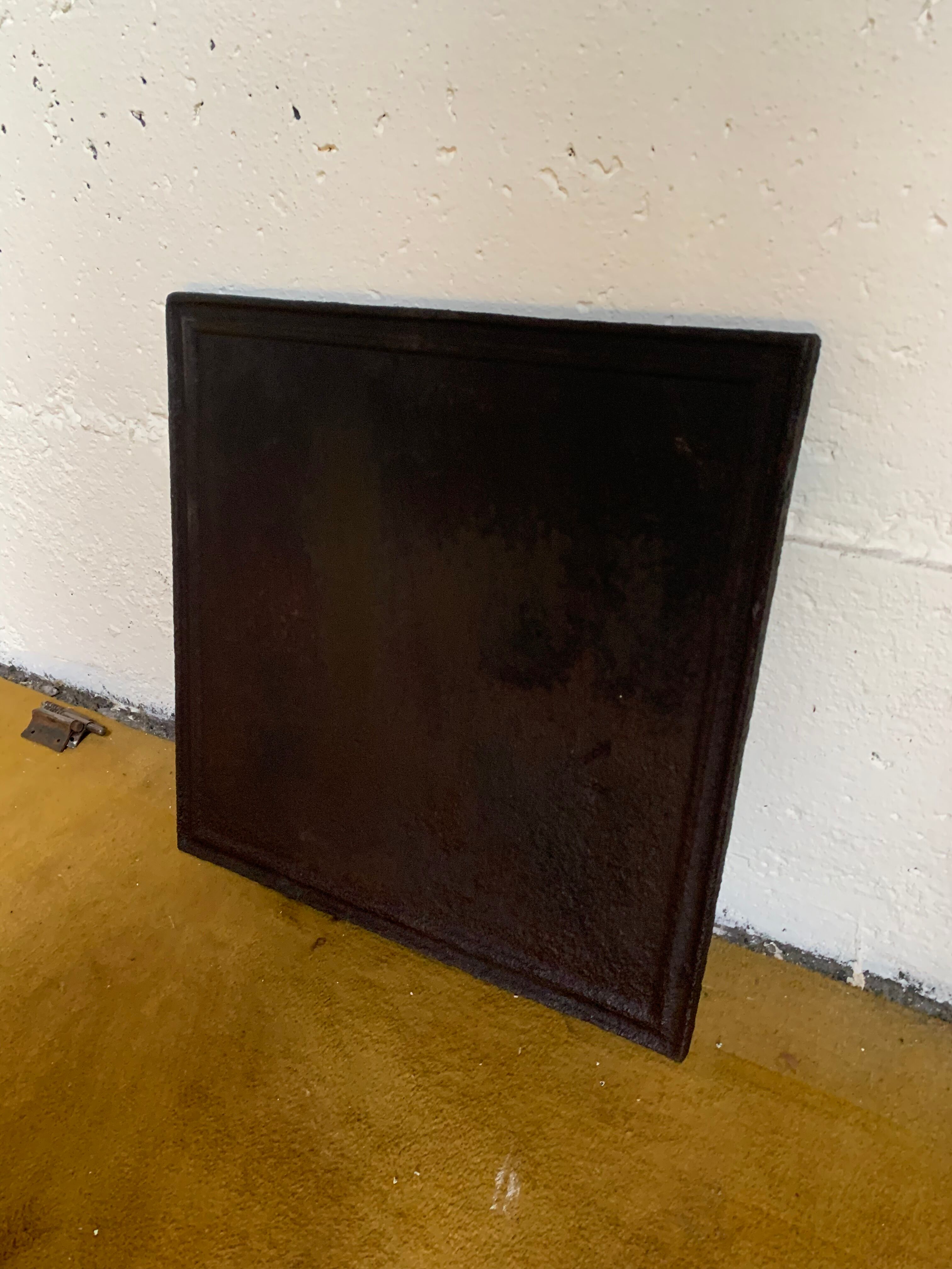 Cast iron fireplace plate neutral