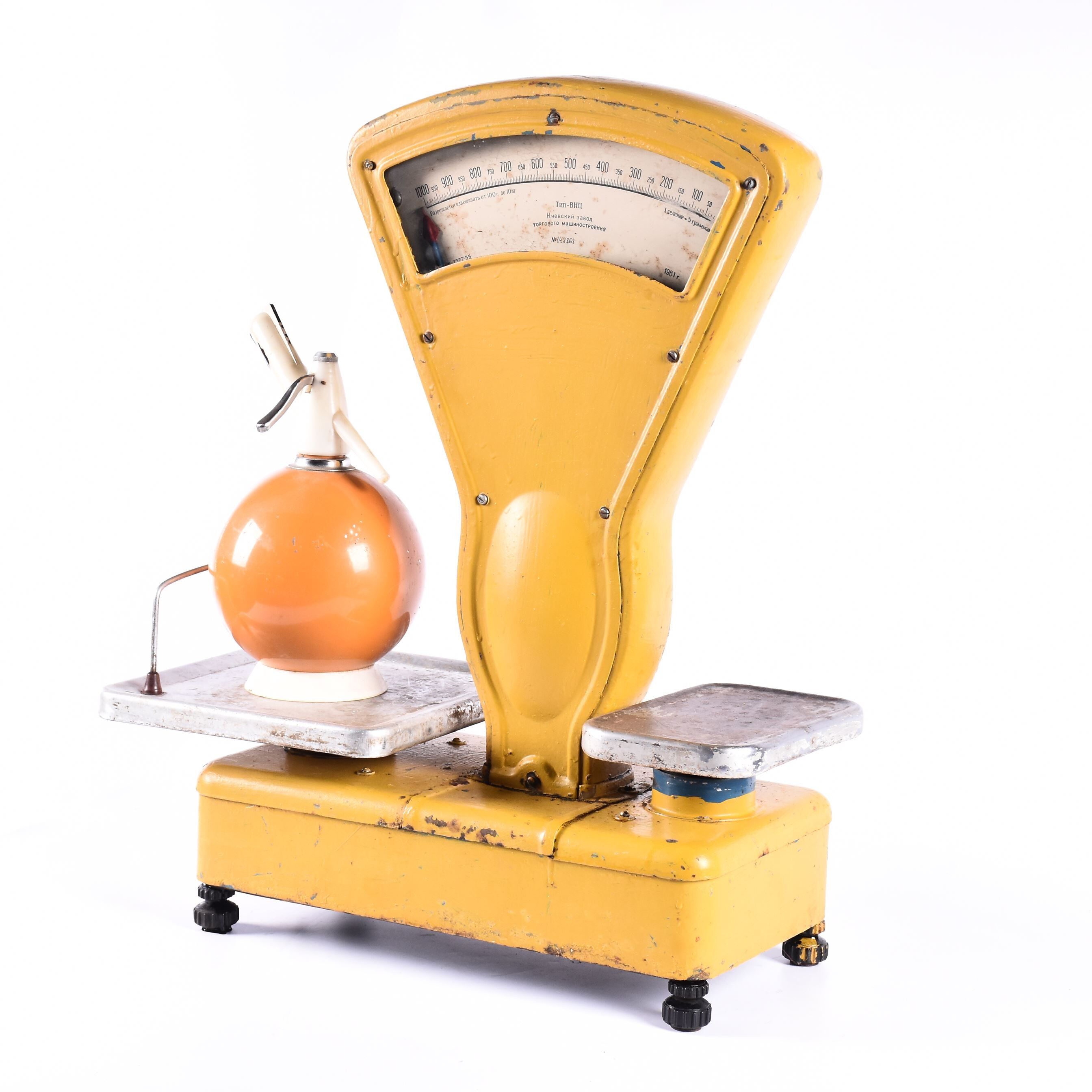 Old kitchen scale