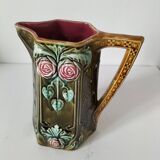 Slip pitcher from the Onnaing Earthenware Factory