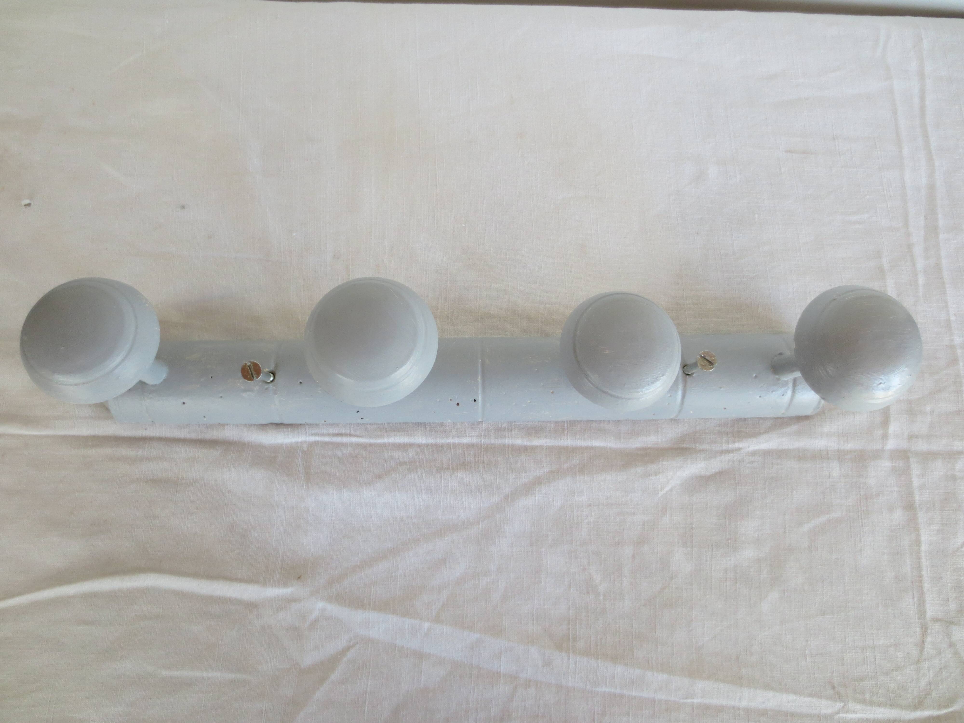 wooden coat rack, pebble grey, equipped with 4 hooks