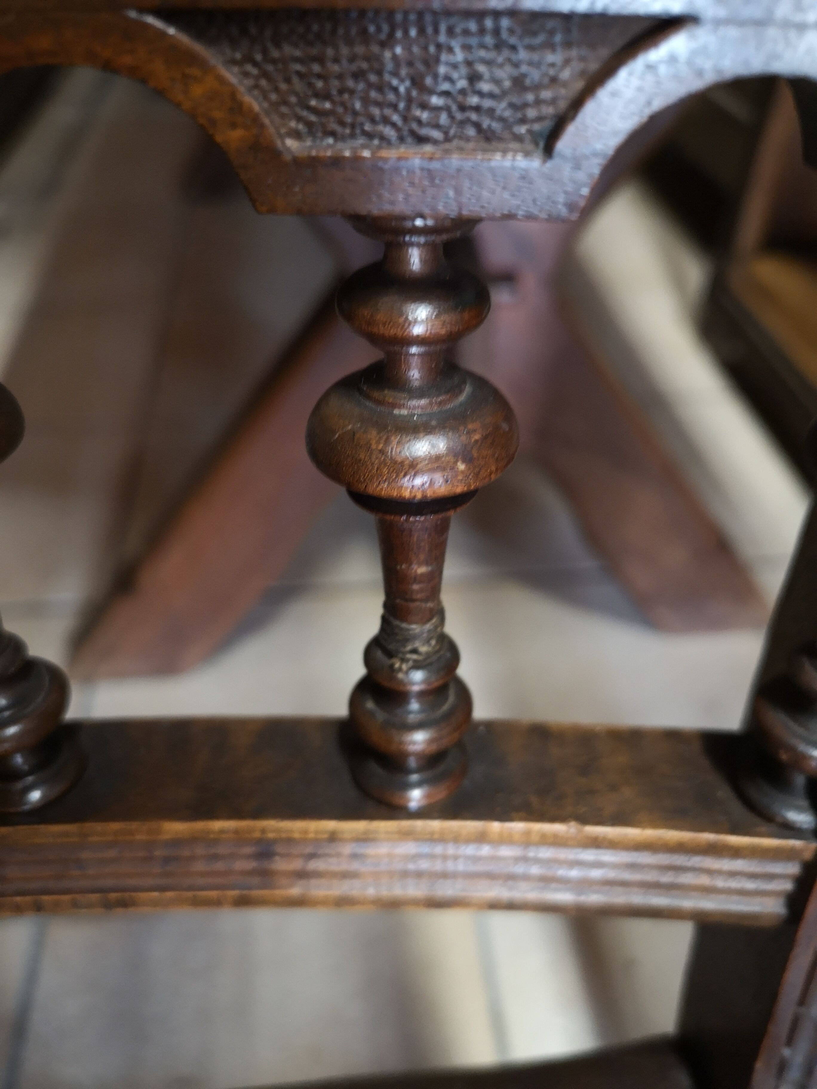 Lot of 6 chairs Henri II