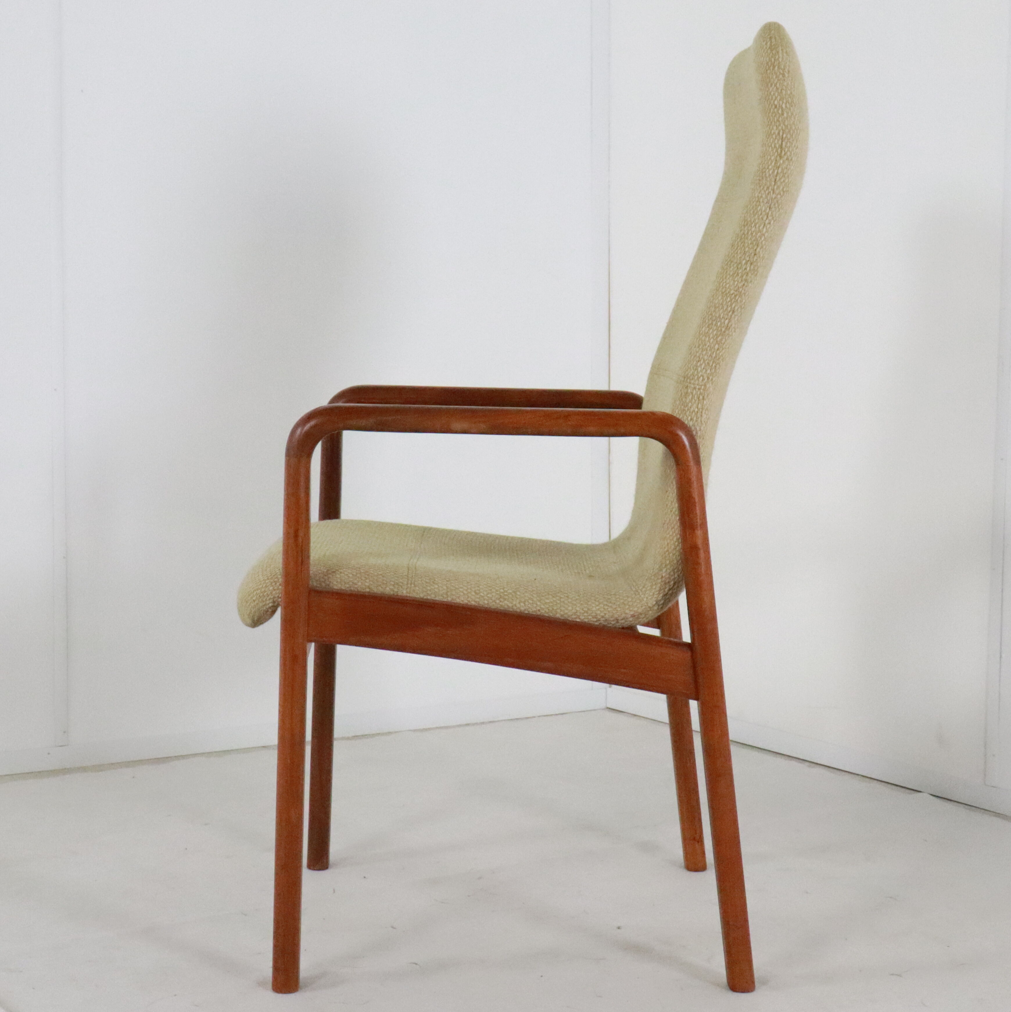 Dyrlund armchair 'Stukbaer'