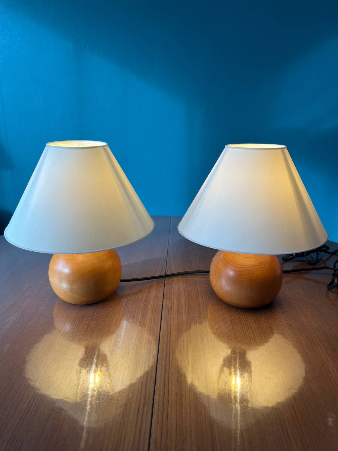 Pair of solid wood ball lamps