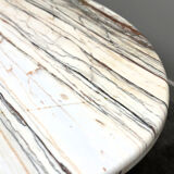 Grande table de salle à manger ovale en marbre Arabescato Rosso italien – années 1970, sculpture sur pierre