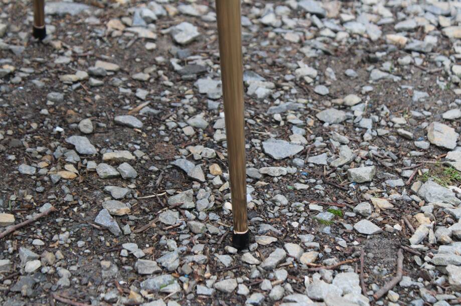 Vintage chair in gilded metal and velvet seat