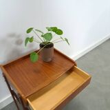 Teak fineer nachtkastjes set met lade uit Zweden