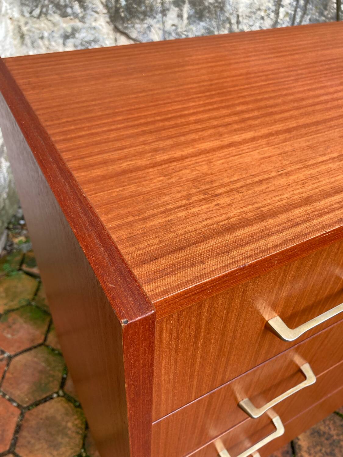 Vintage 1960s chest of drawers