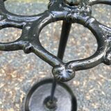 Cast iron umbrella holder debut 20th