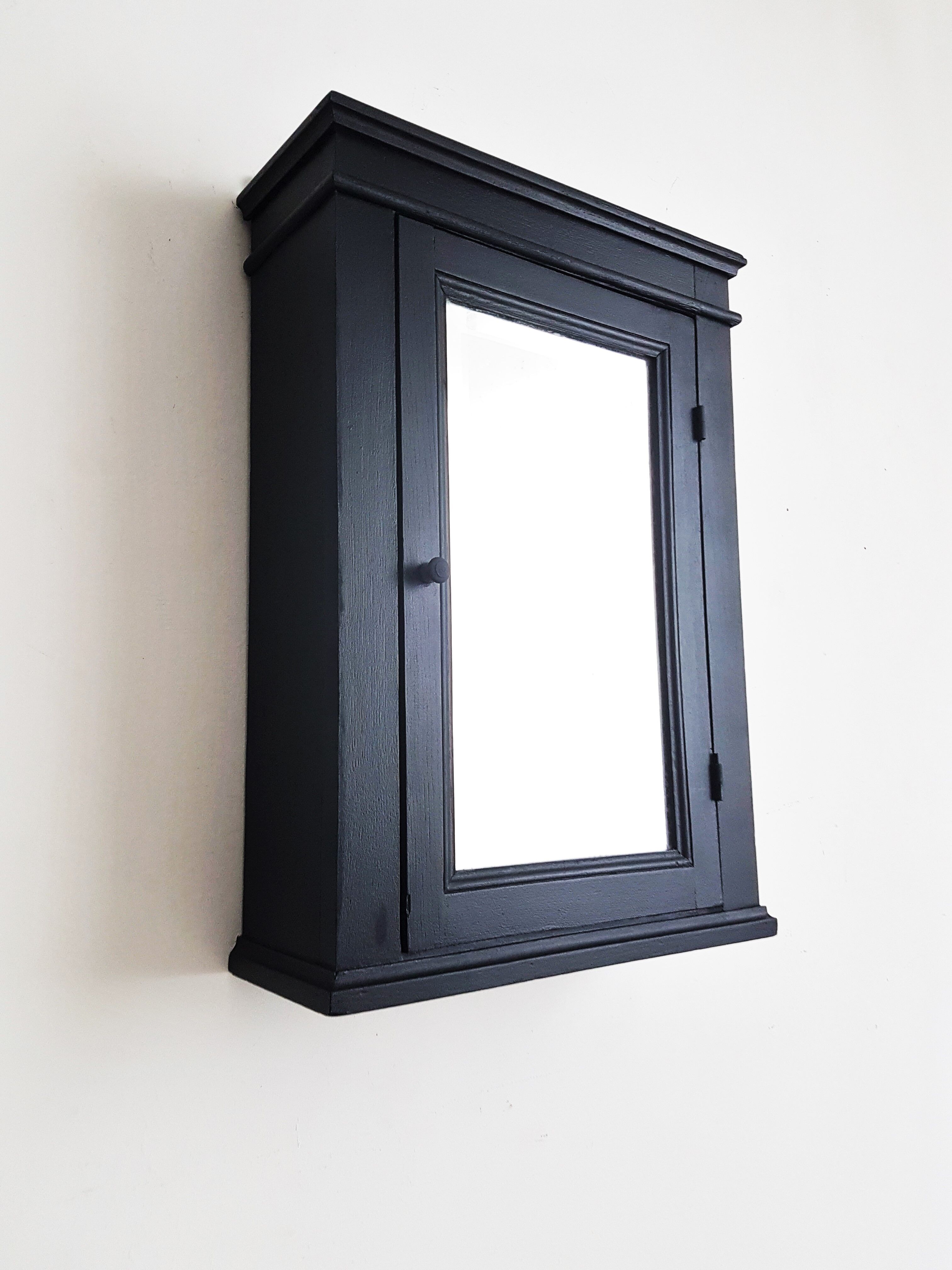 Armoire de toilette ancienne Selency