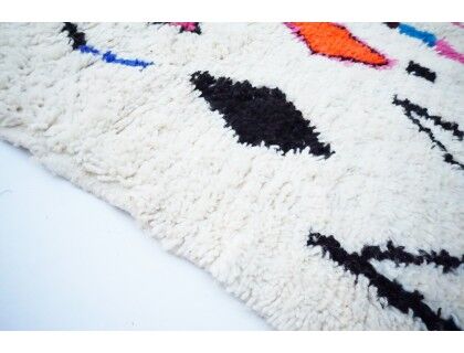 Colorful Berber carpet 325 x 190cm