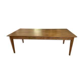 Varnished oak farmhouse table