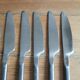 Service de 6 couteaux inox et acier