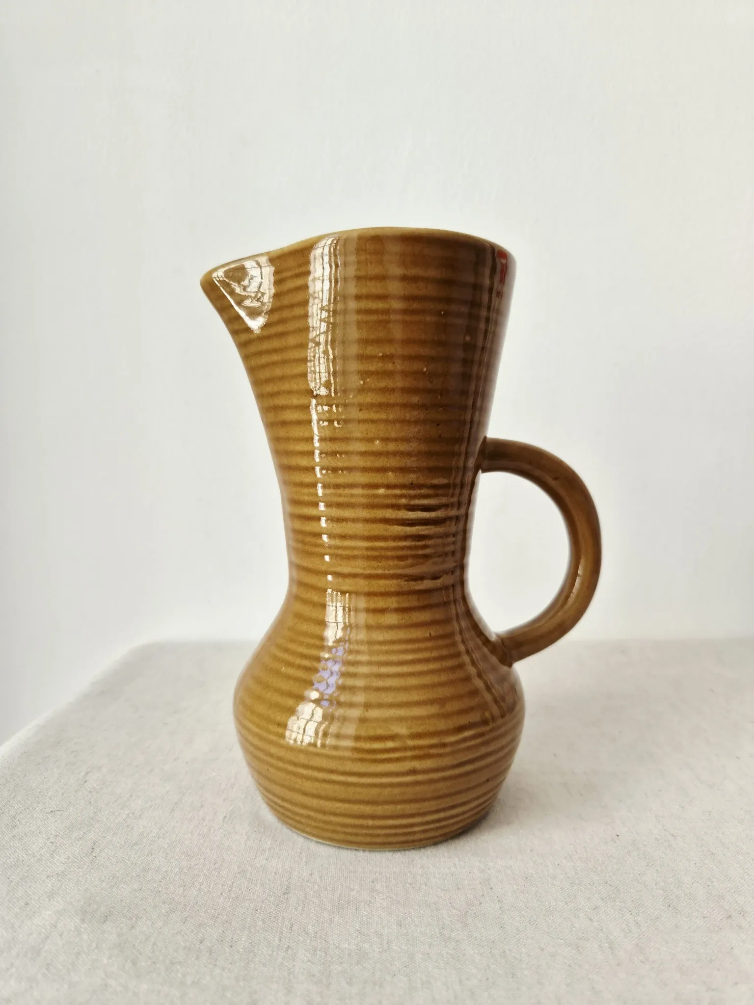 Vintage honey glazed stoneware jug/carafe from the '50s/'60s - Digoin