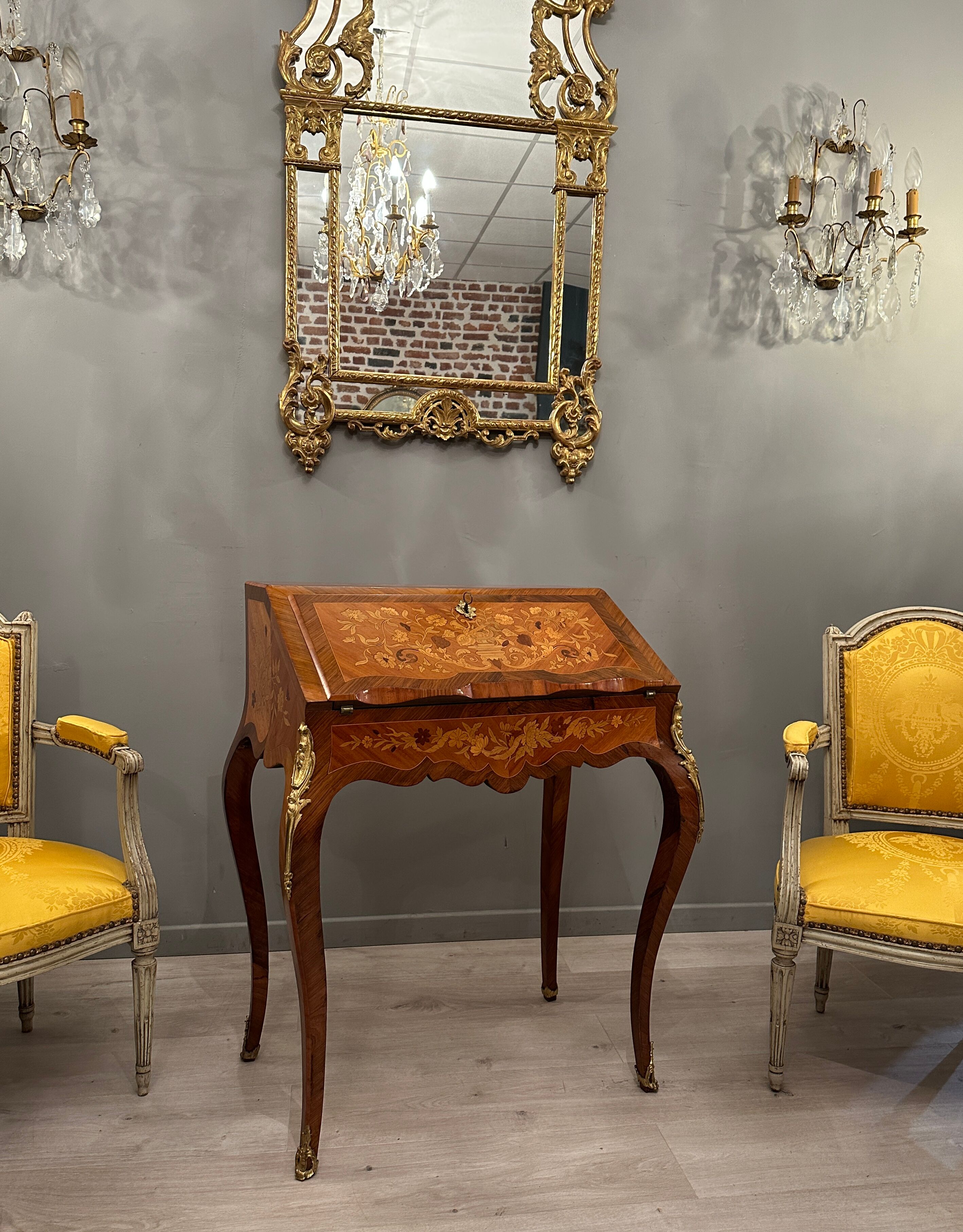 Writing desk in marquetry of the napoleon III period around 1870