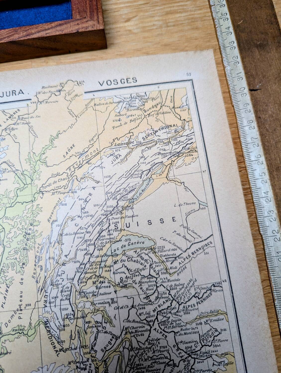 Map of the mountain ranges of France, original printed in 1896