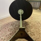 Small bistro table, pedestal table type