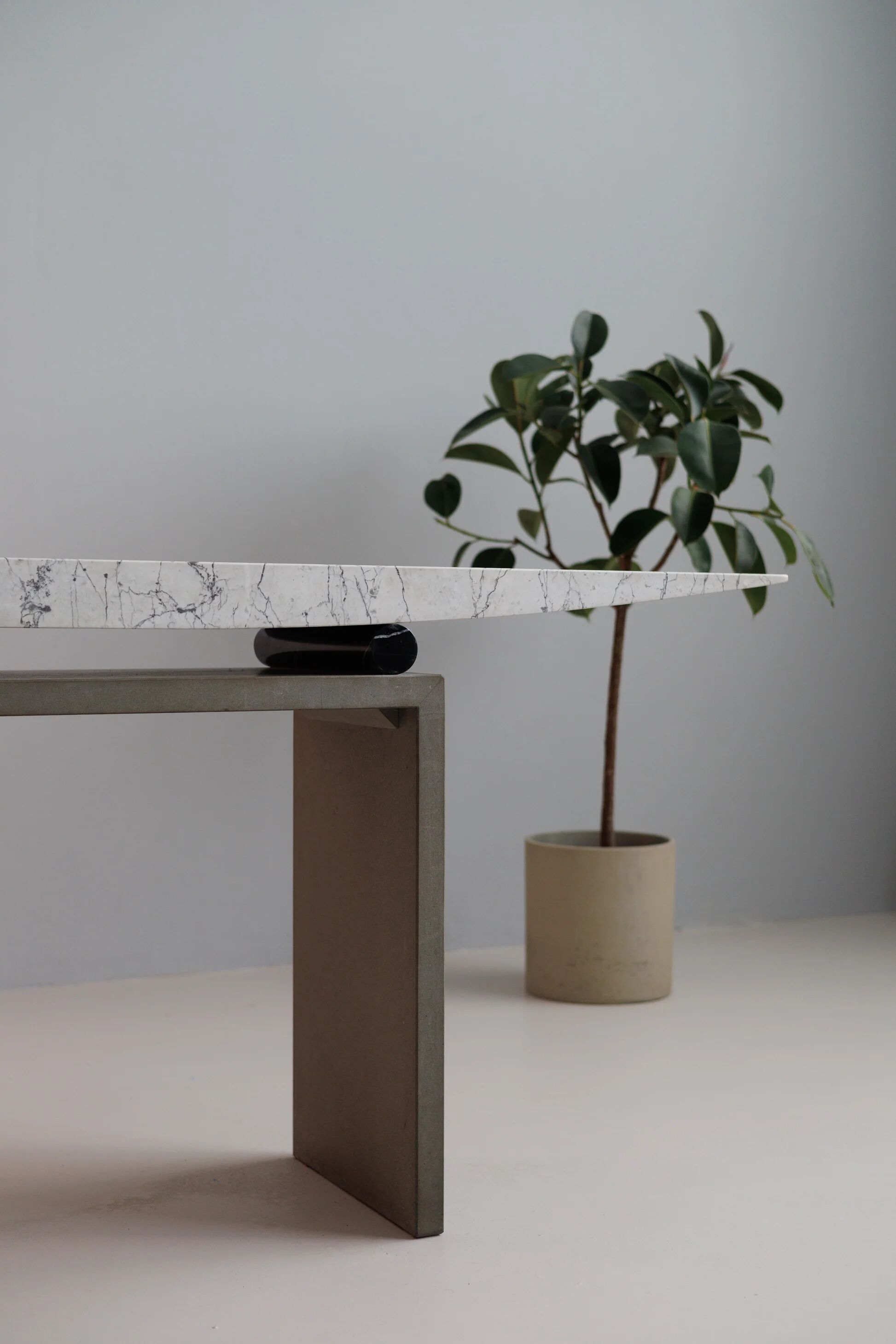Console sculpturale par Danilo Silvestrin