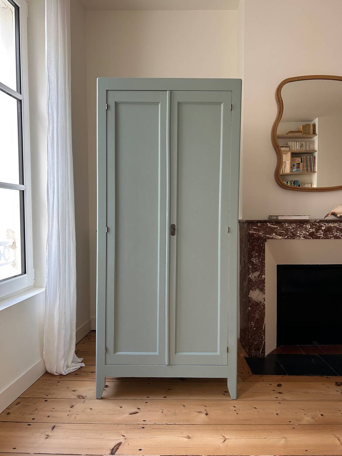 Parisian Wardrobe (renovated)