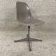 Chaise Eames fibre de verre grise Herman Miller