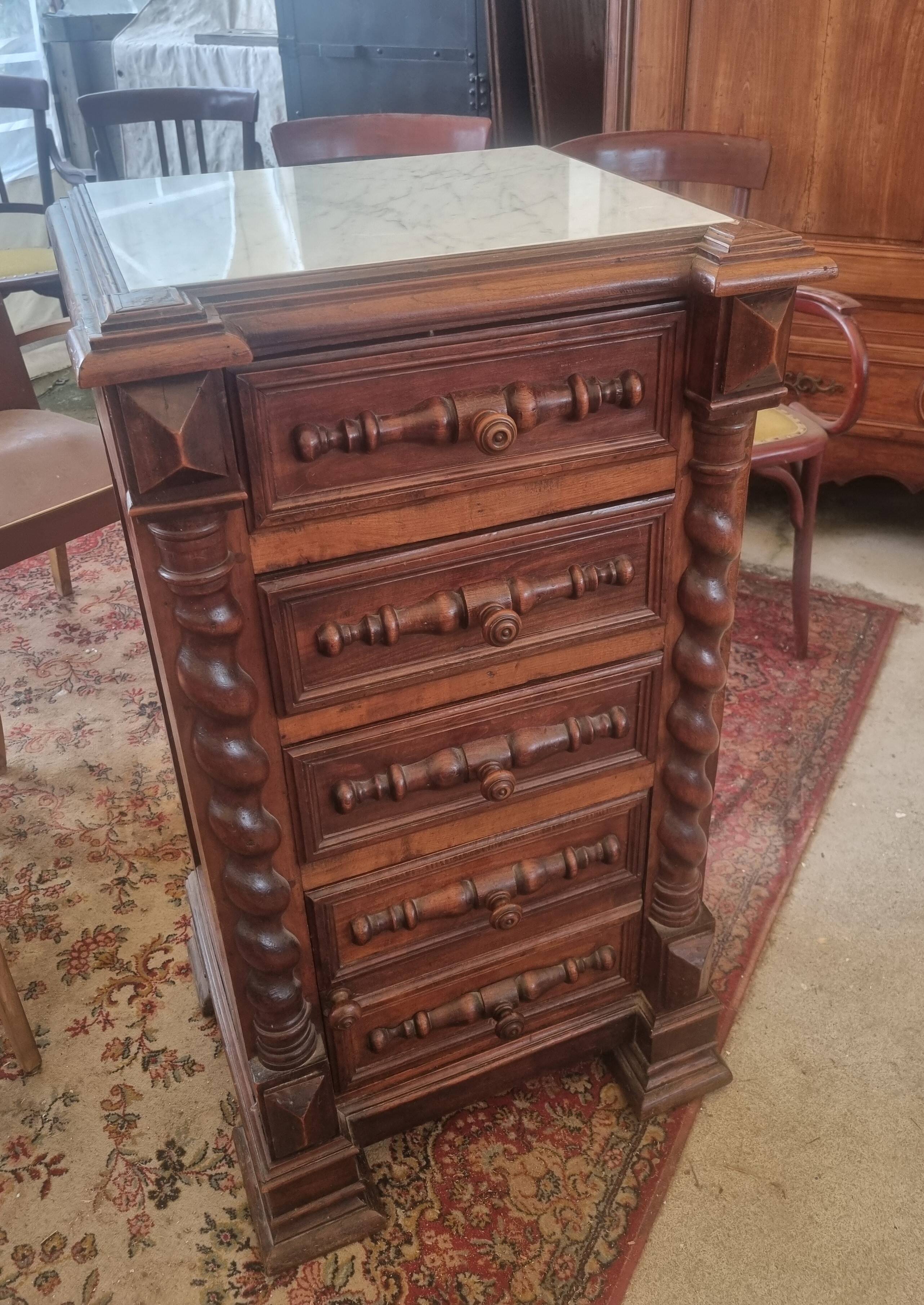 Semainier henri ii petite commode