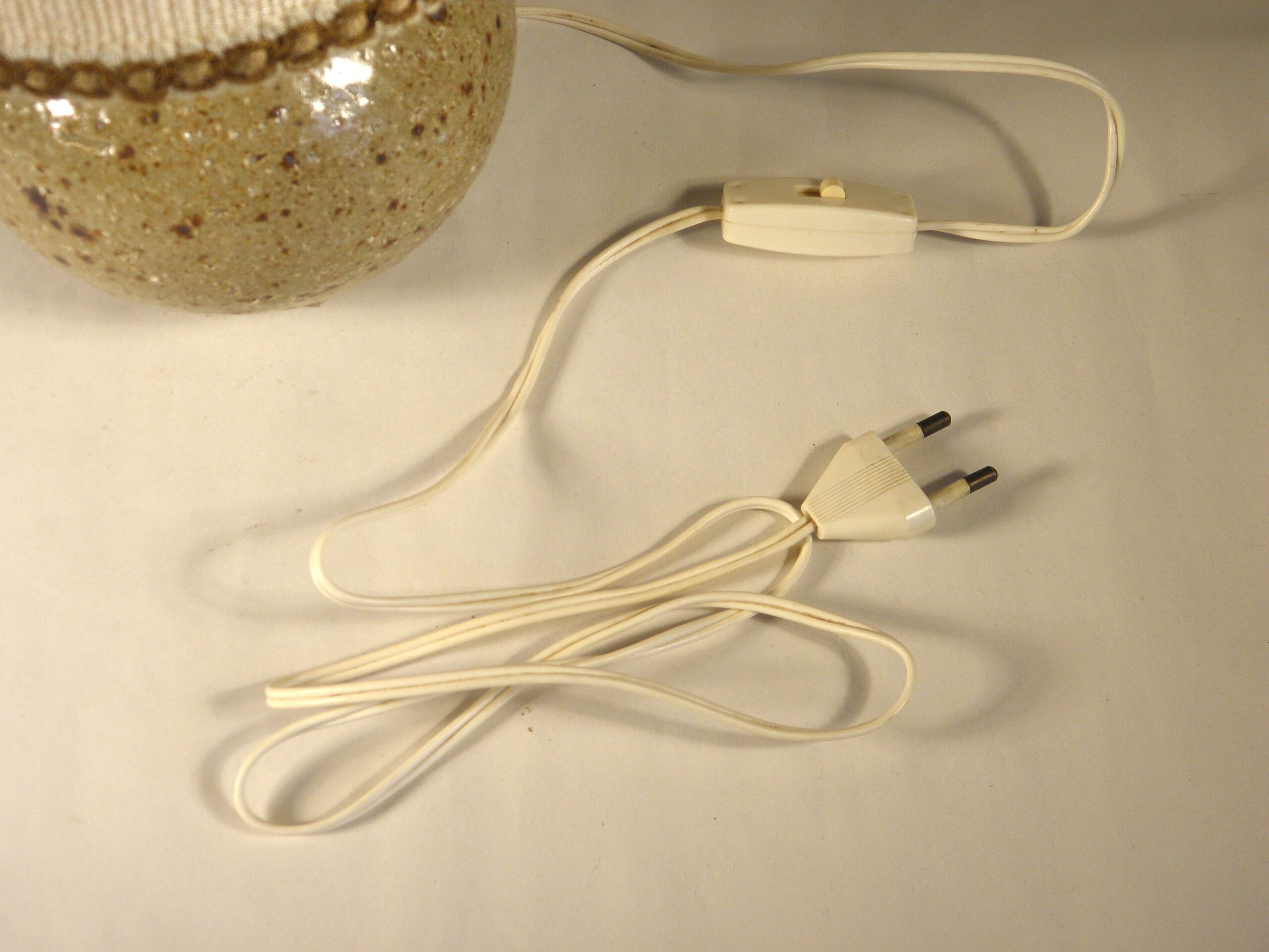 Lampe en grès et tissu  1970