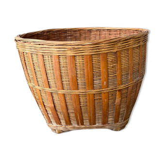 Vintage rattan pot cover