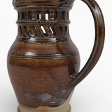 Deceptive pitcher in stoneware signed Jean-Claude Seguin (1954-)