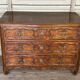 Commode Louis XV en chêne sculpté, XVIIIème siècle