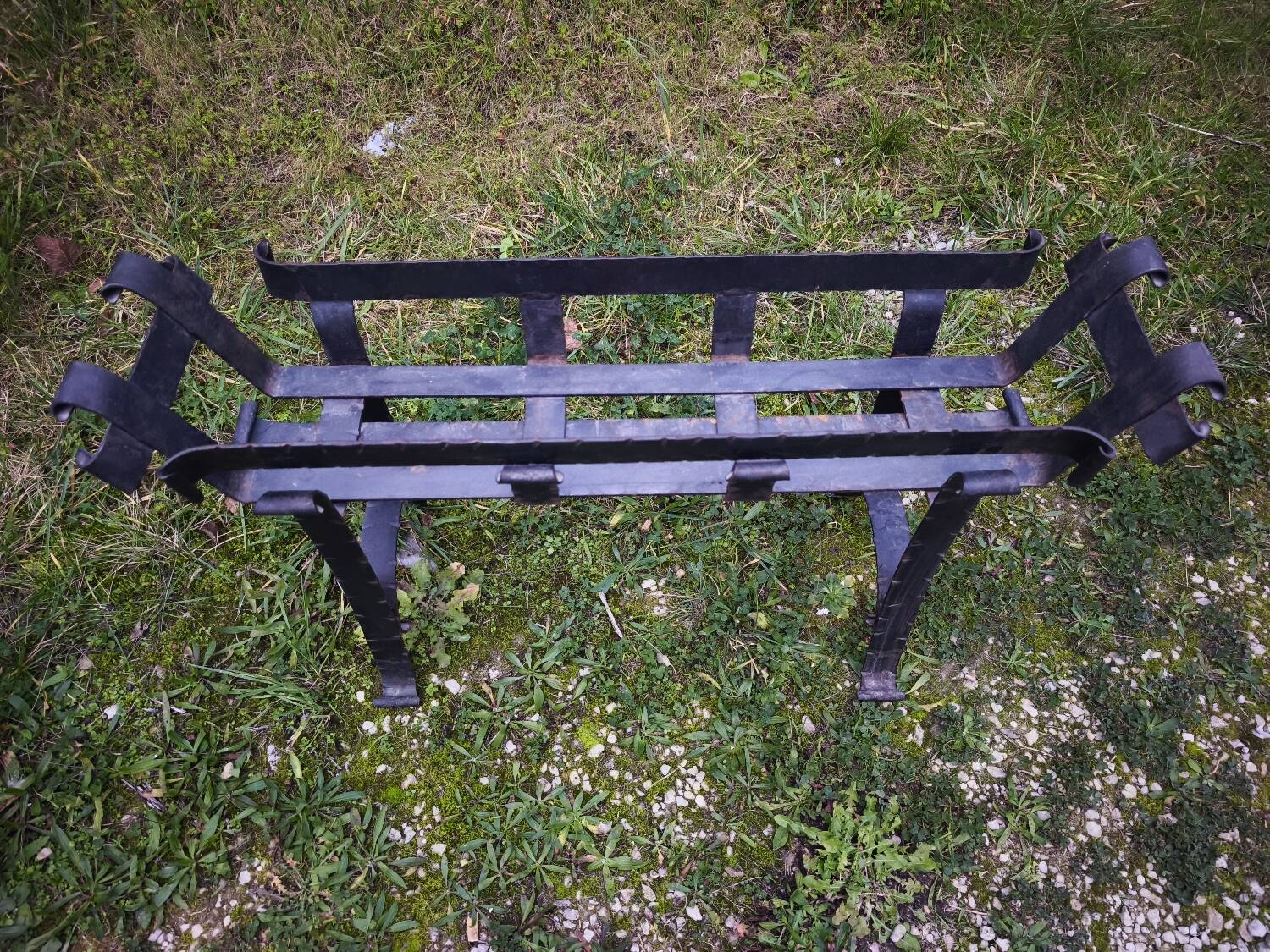 Wrought iron log holder or plant stand