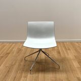 Pair of Catifa 46 chairs, Arper