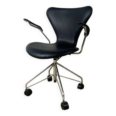 Chaise de bureau Seven par Arne Jacobsen pour Fritz Hansen, Danemark, années 1960.