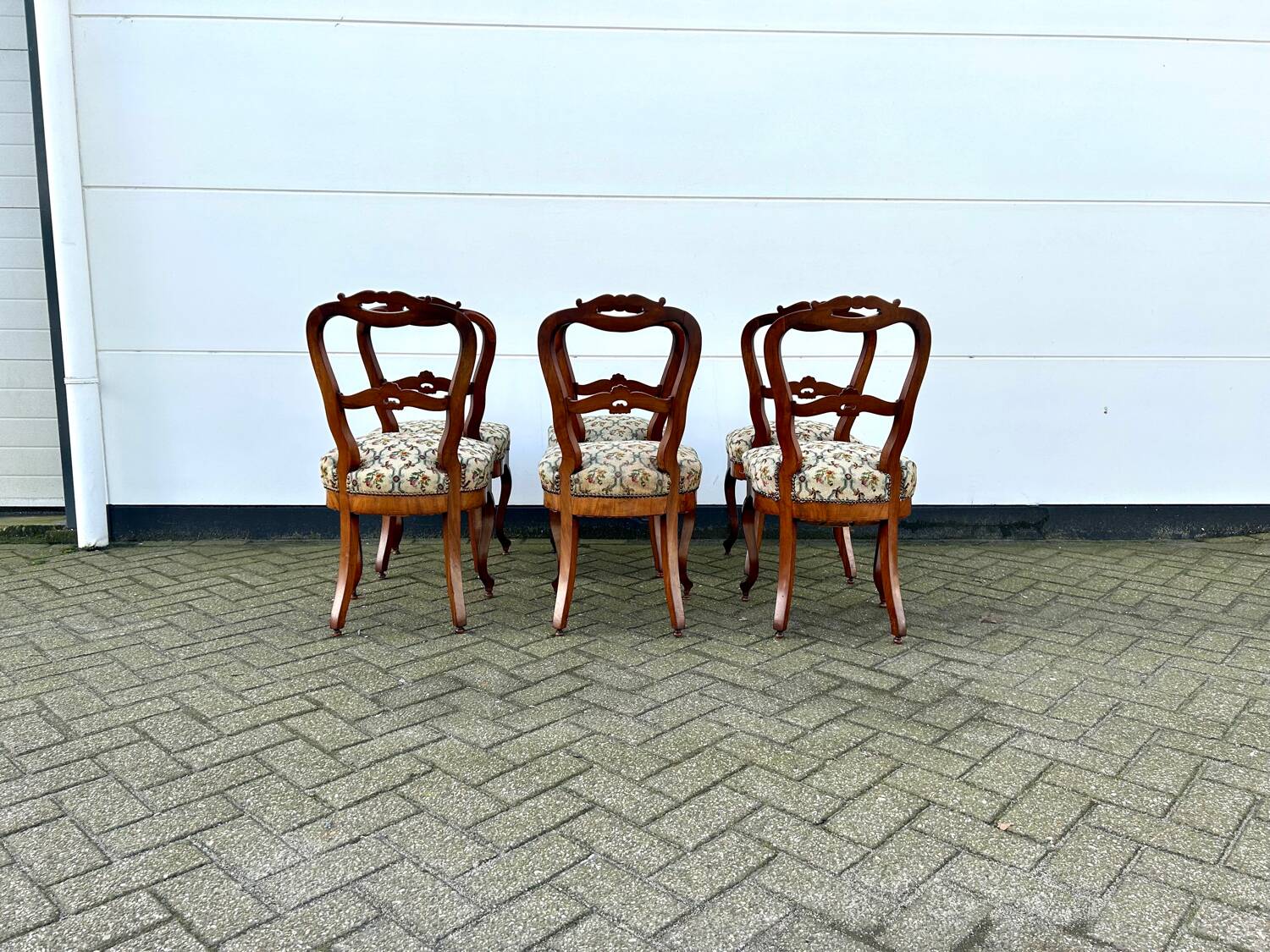 Six chaises de salle à manger anciennes en acajou