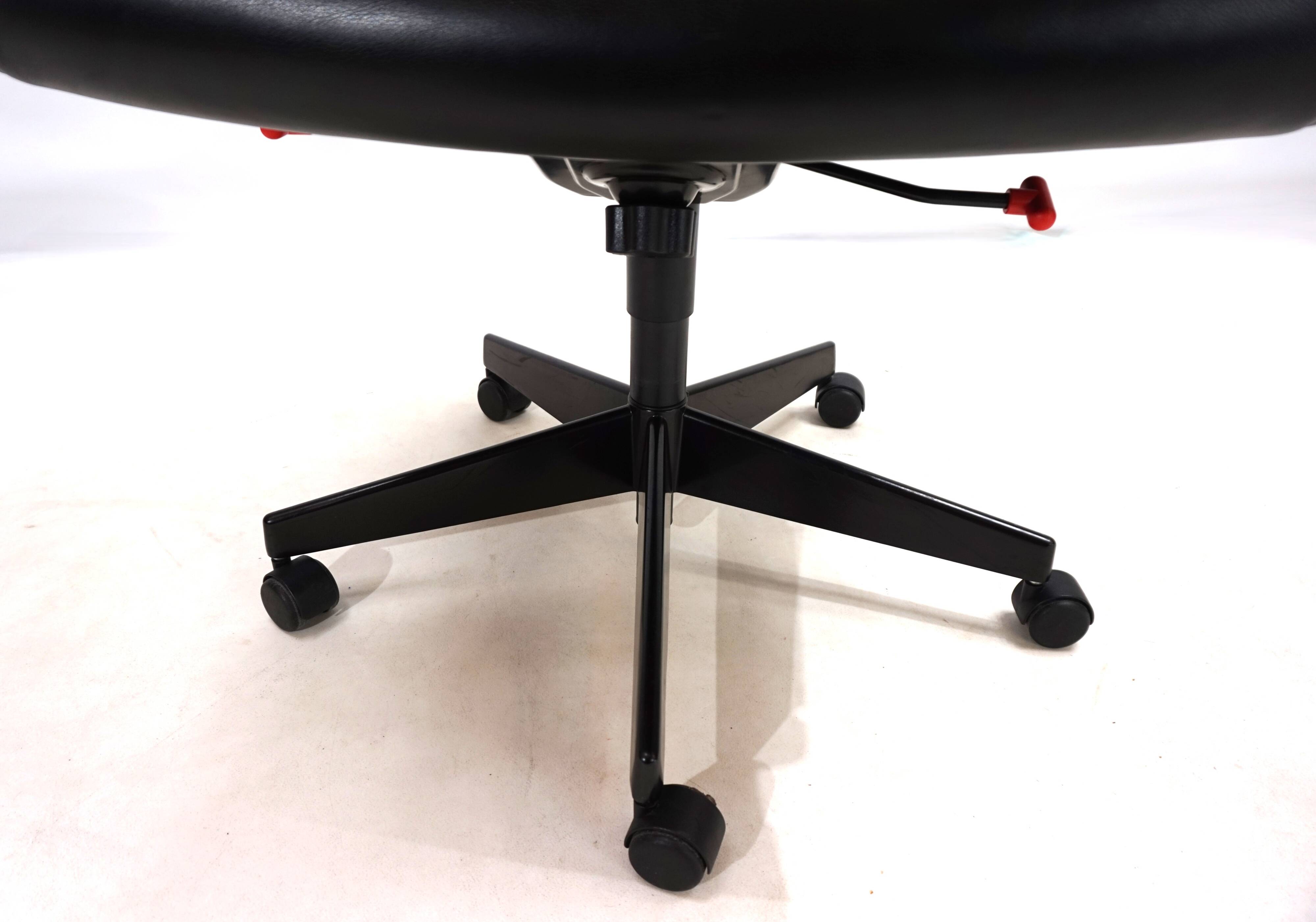 Knoll International office chair by Richard Sapper, 1980
