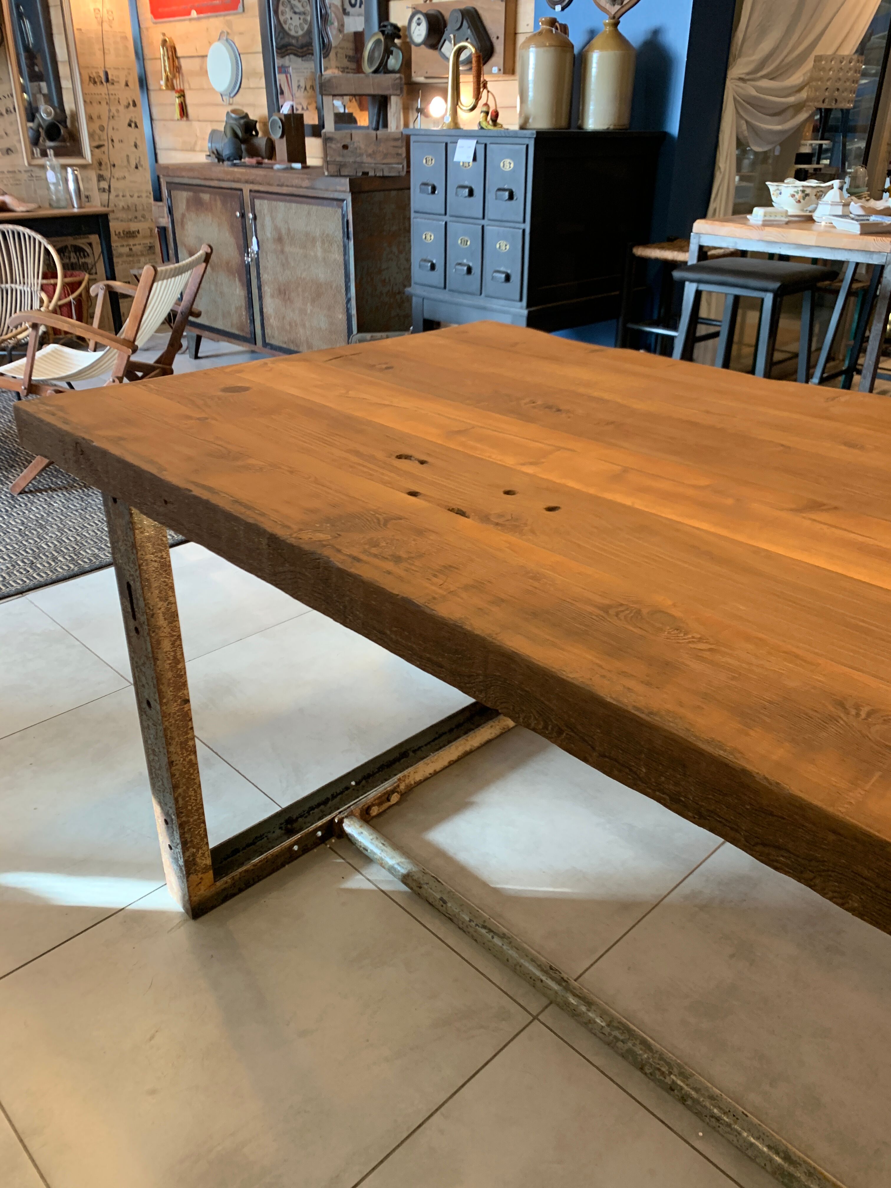 Table industrielle