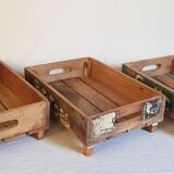 Set of 3 stackable wooden vegetable trays
