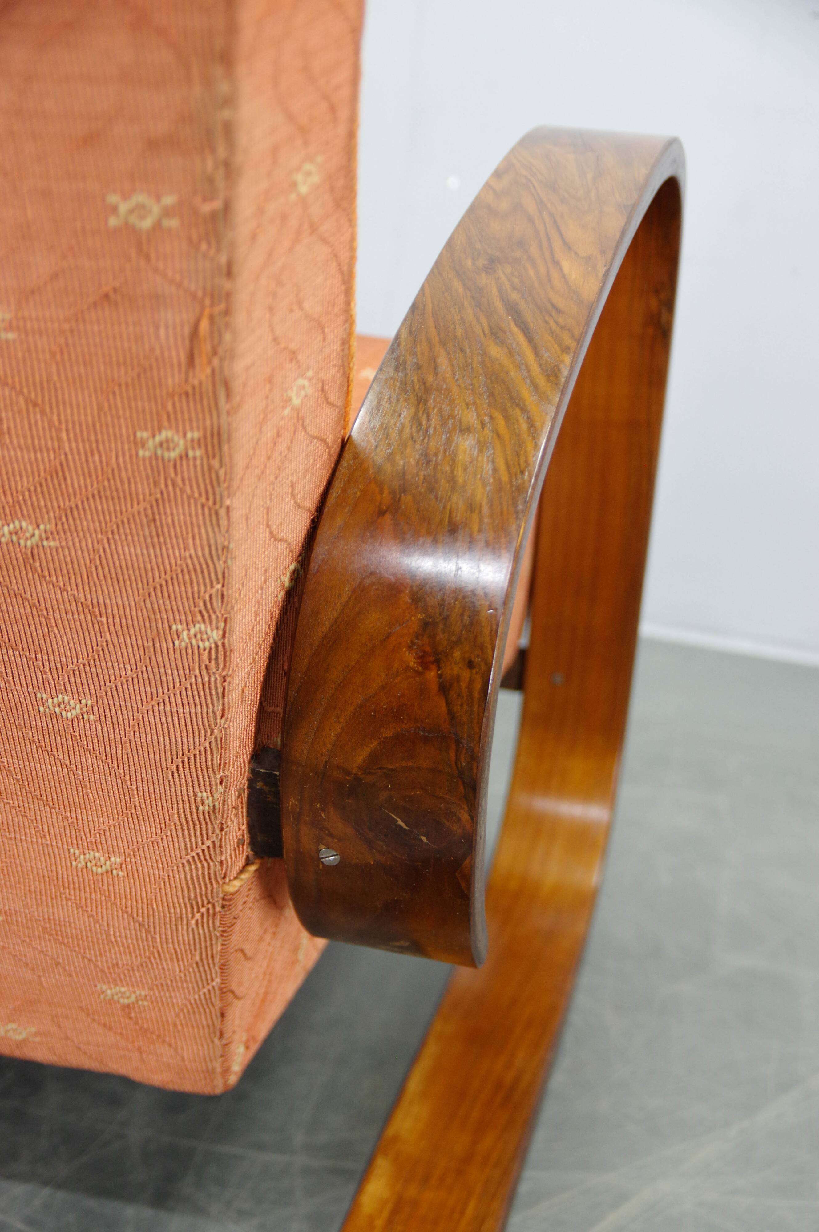 Tank Armchair by Miroslav Navratil, Laminated Bentwood, 1930s