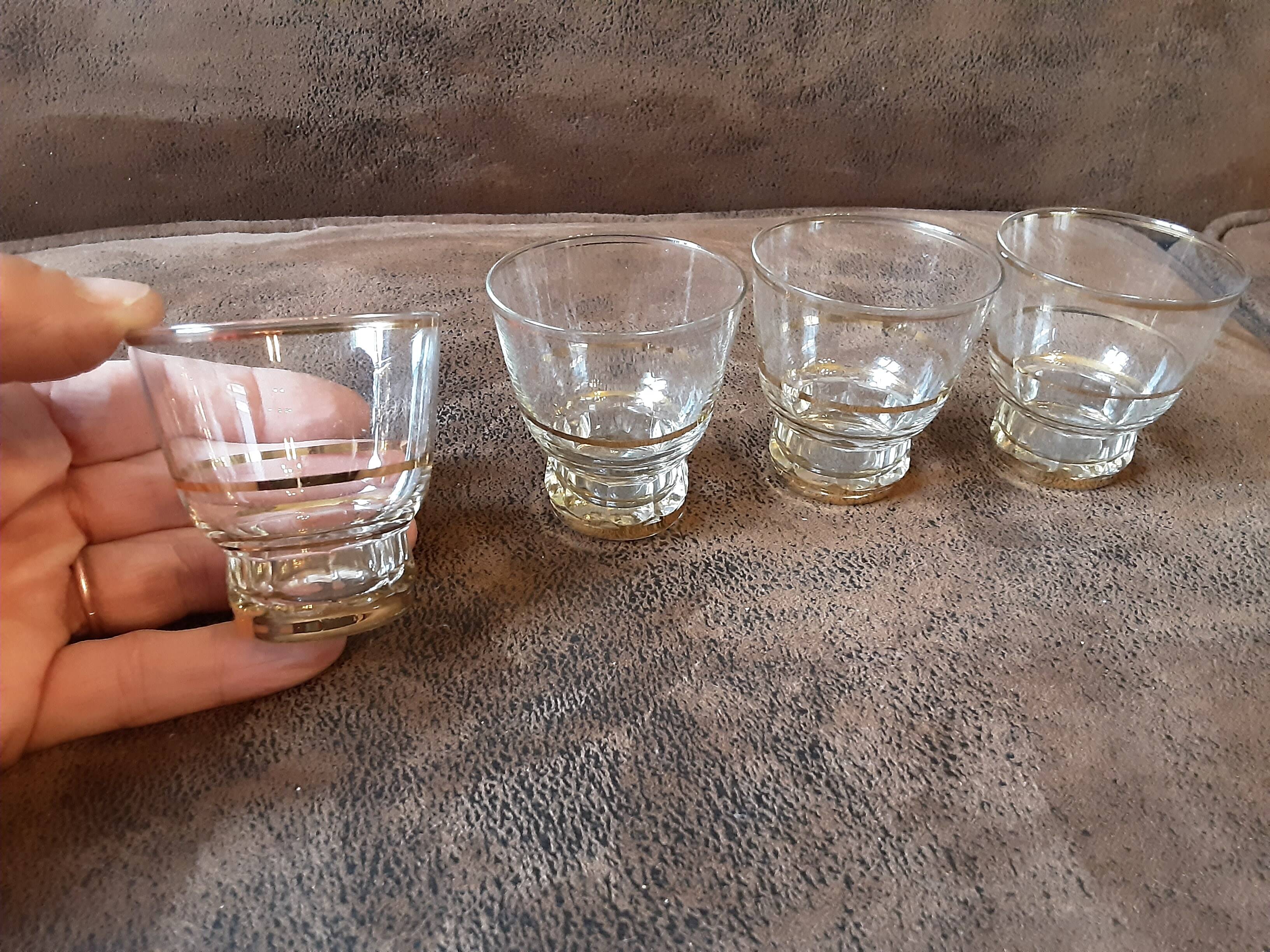 Set of 4 crystal digestive glasses