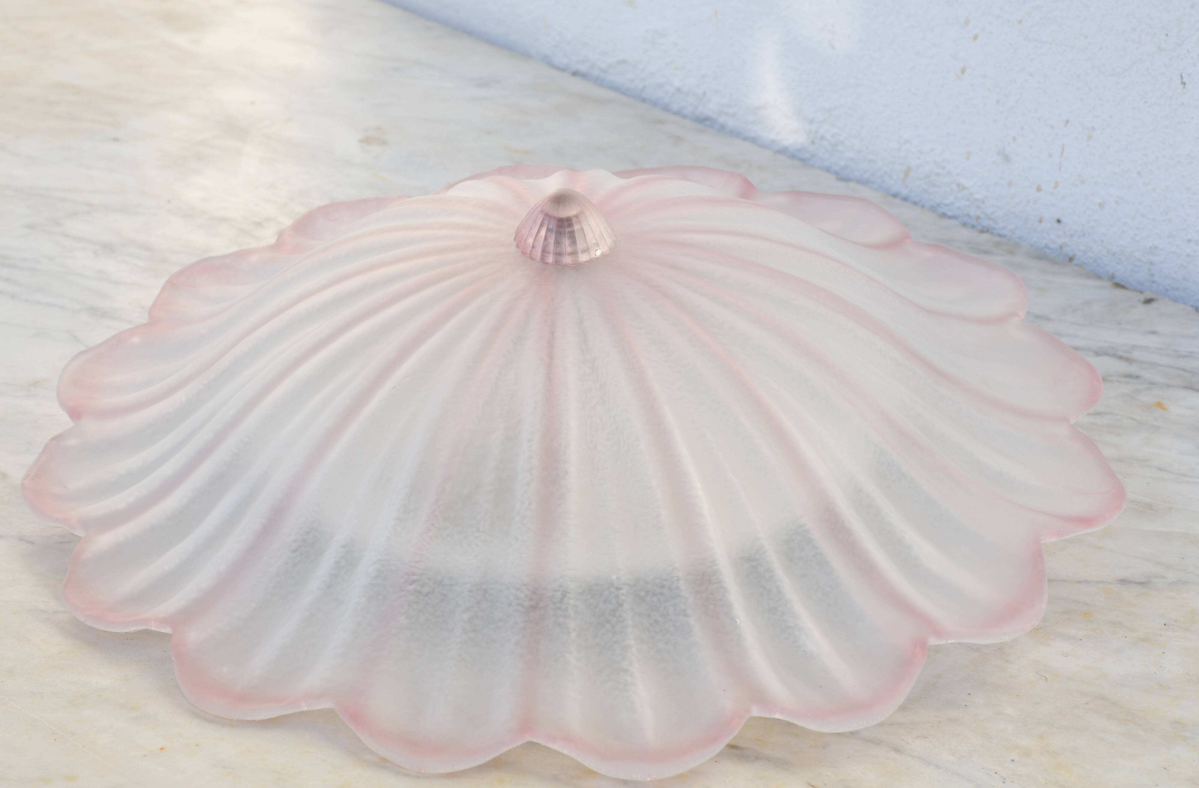 Precious Italian pink Murano glass ceiling fixture, Murano, 1970