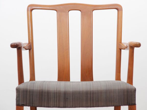 Fauteuils scandinaves FH43 par Ole Wanscher pour Fritz Hansen 1943