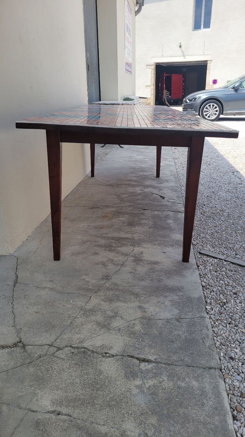Old farmhouse table with mosaic top and tapered legs - 2m64