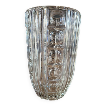 Vase en verre épais transparent