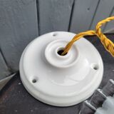 Serrated opaline suspension