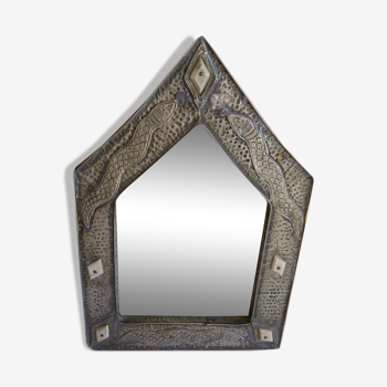 Miroir marocain en étain ciselé années 70 21x31cm