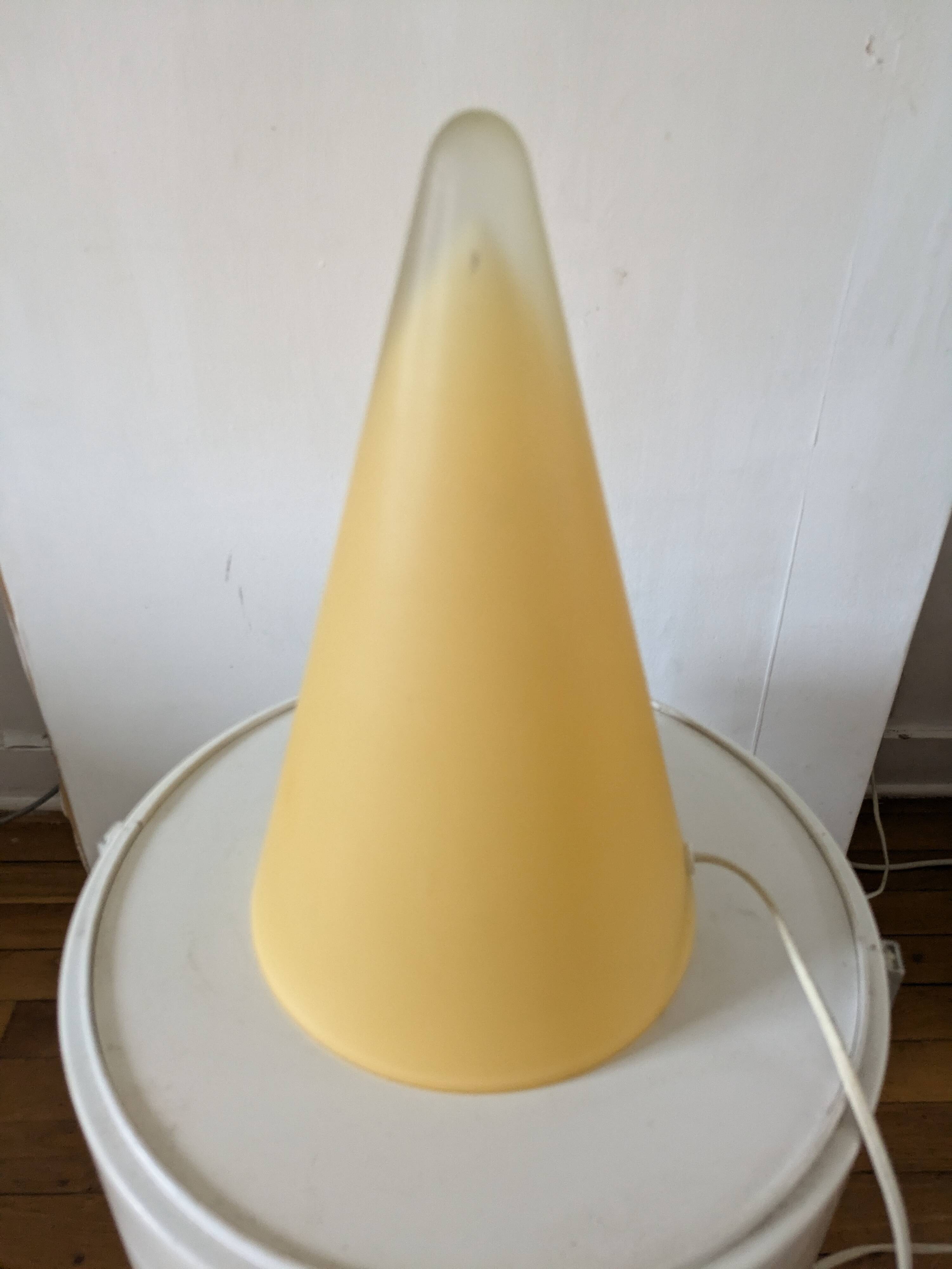 Lampe Teepee en verre