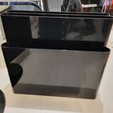 Kartell black magazine rack