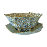Open porcelain fruit cup
