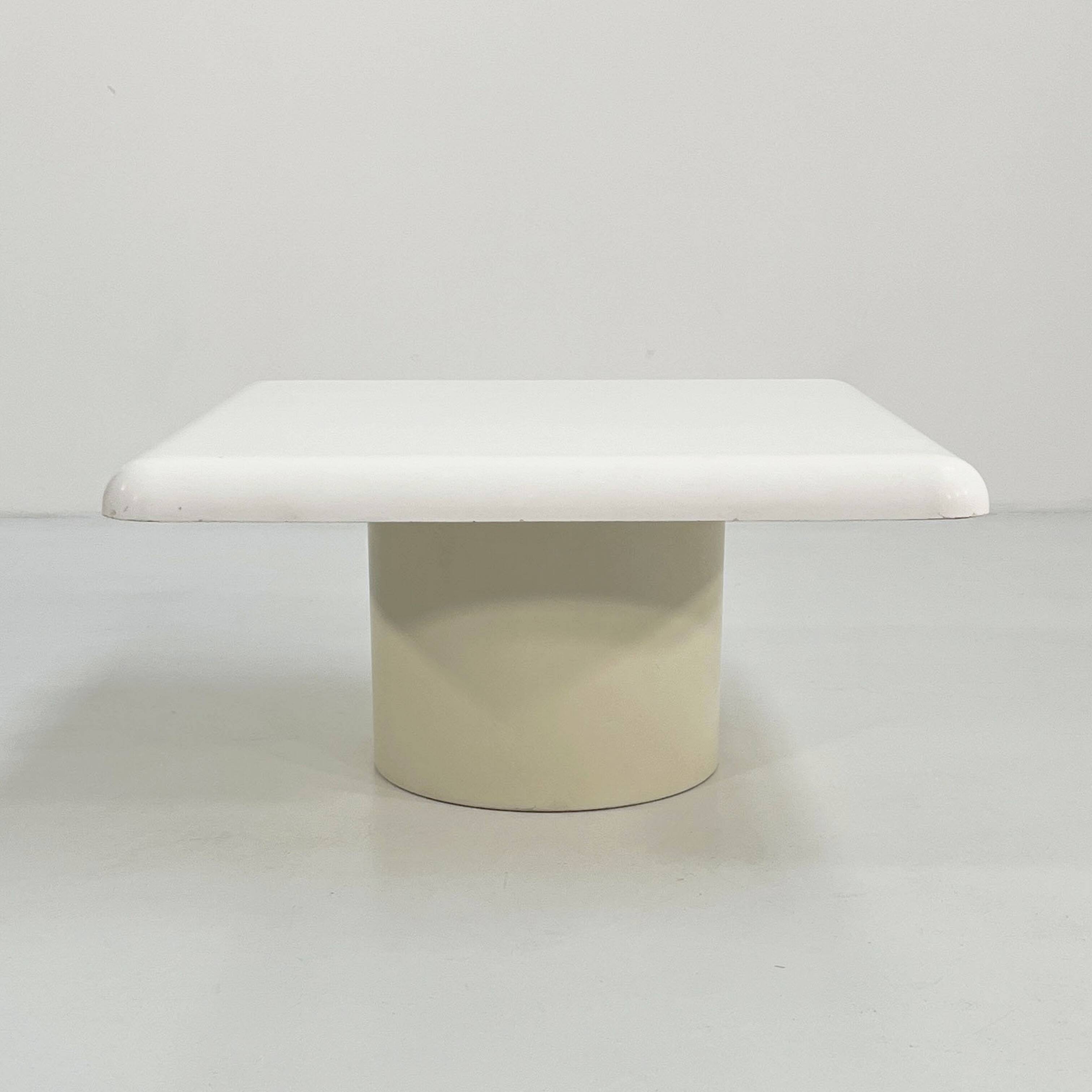 Stadio 80-ARA white coffee table by Vico Magistretti for Artemide, 1970s