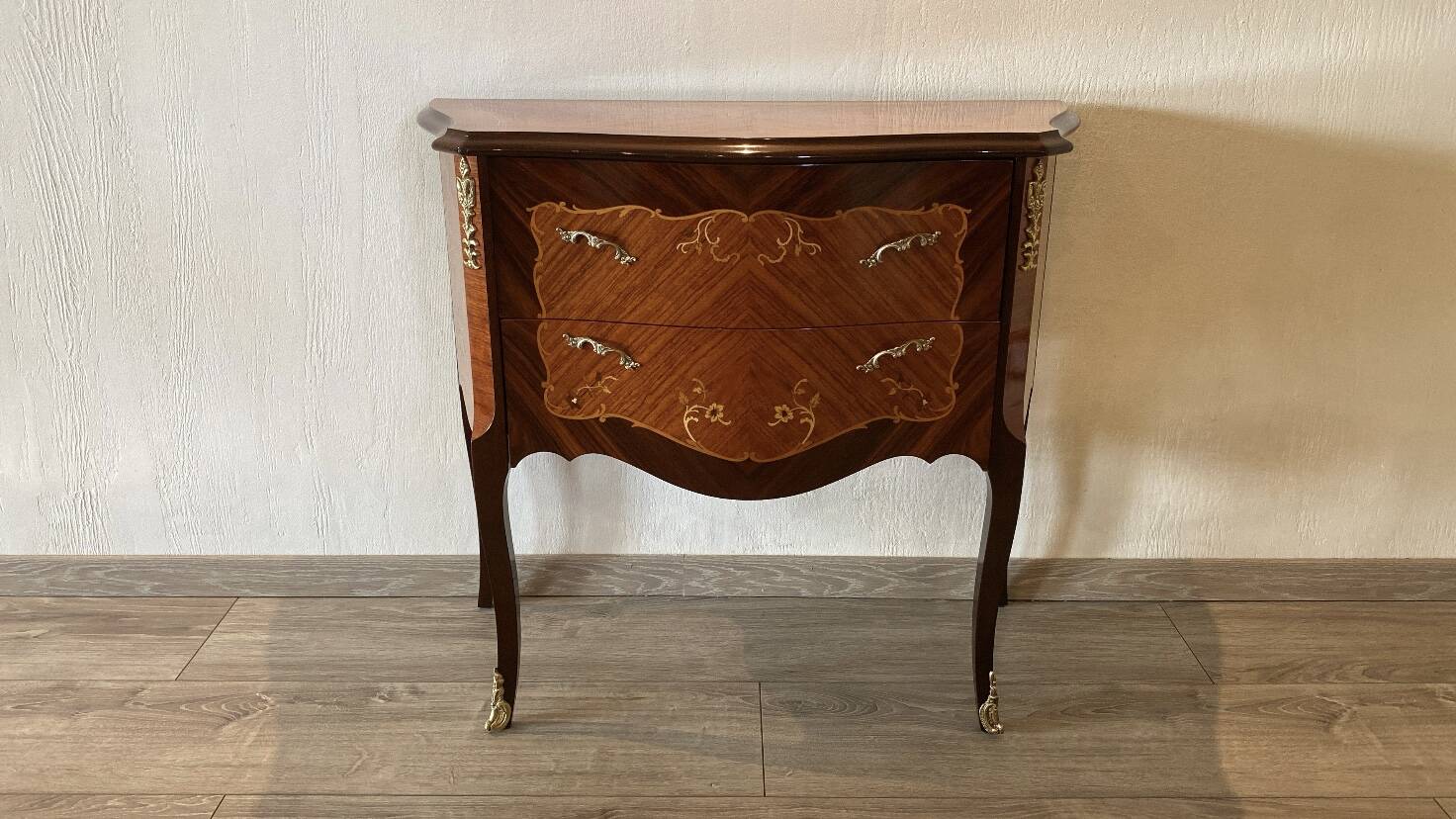 Petite Commode En Marqueterie Début XX siècle
